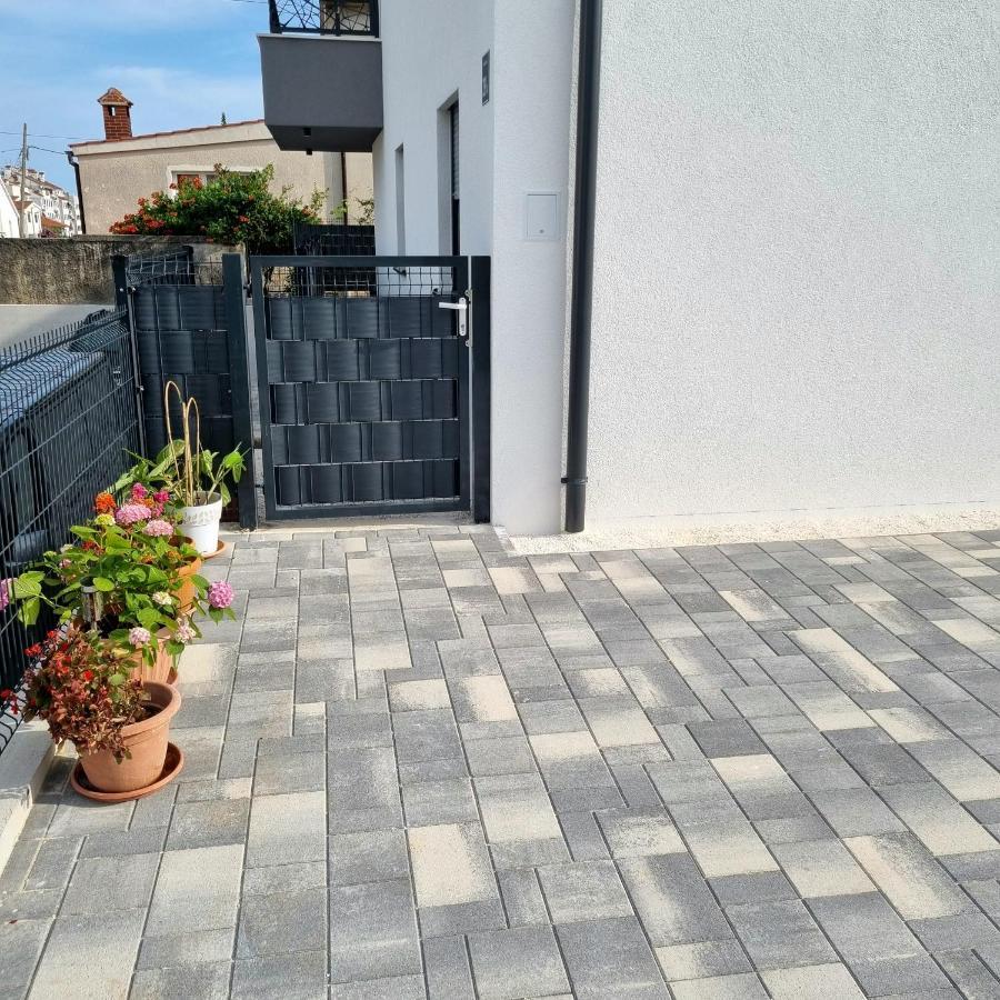 Apartments Happiness Trogir Exterior foto